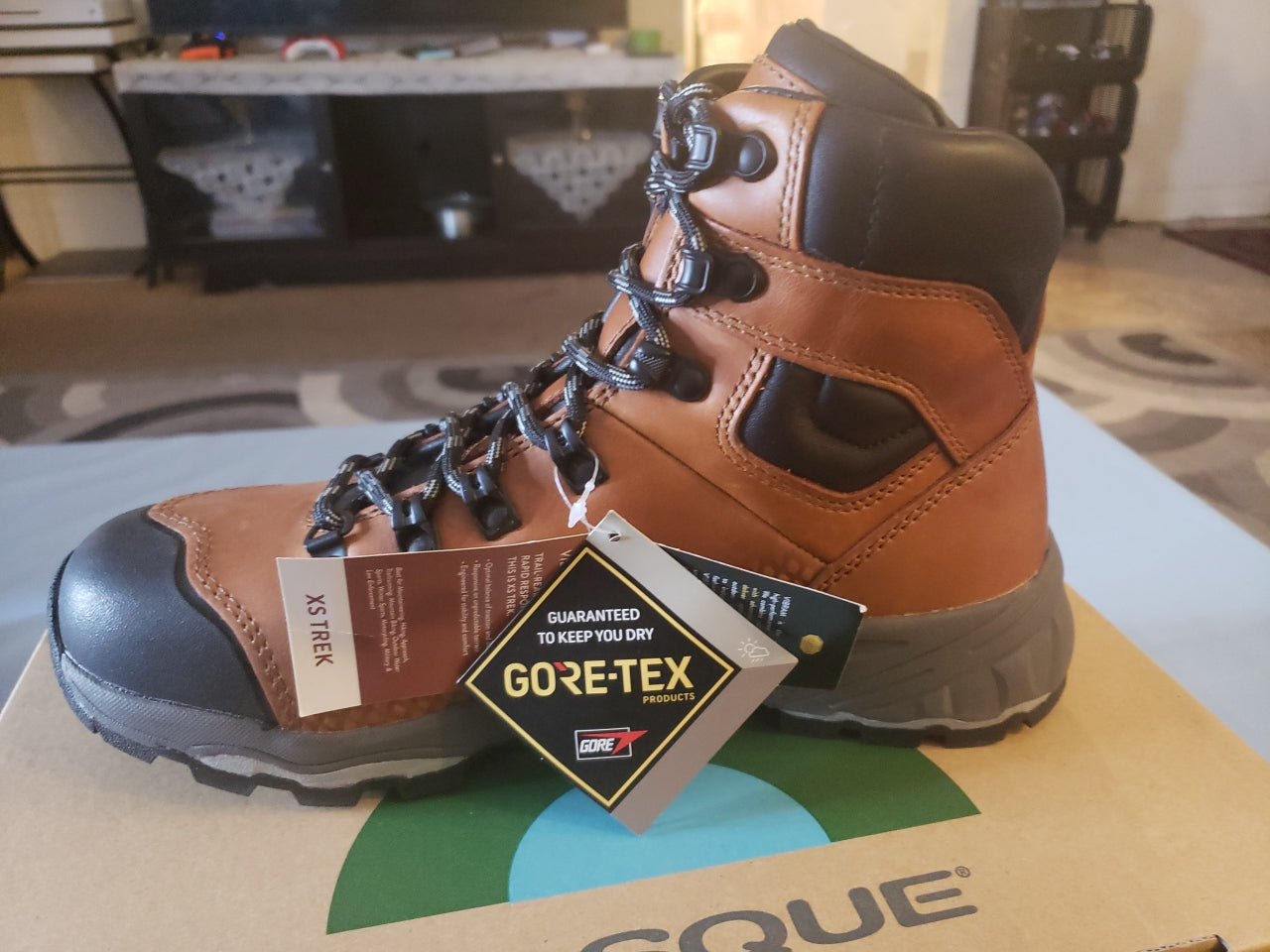 Vasque St. Elias FG  GTX Women's Hiking Boots Cognac Size 9