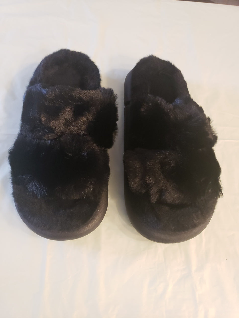 Ankis Men's Slides  Faux Fur Indoor Sandals Size 9-9.5.