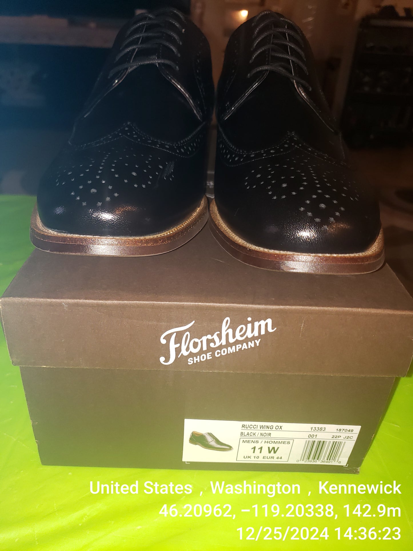 Florsheim Men's Dress Shoes Size 11 W Black Leather